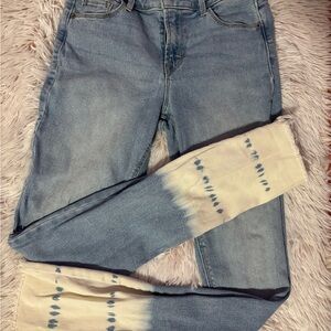 Old Navy Blue and Cream Skinny Jeans